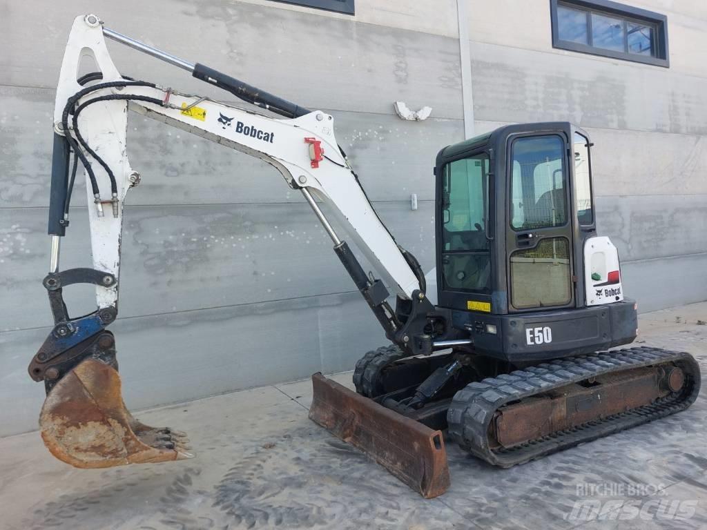 Bobcat E 50 EM Mini pelle < 7t