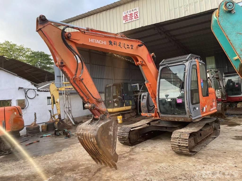 Hitachi ZX 80 Pelle sur chenilles