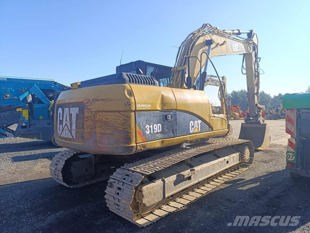 CAT 319 D L Pelle sur chenilles