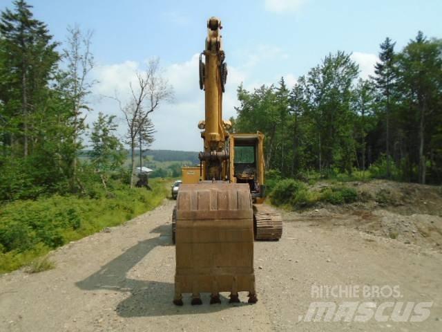 CAT 215 Pelle sur chenilles