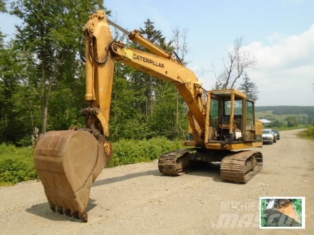 CAT 215 Pelle sur chenilles