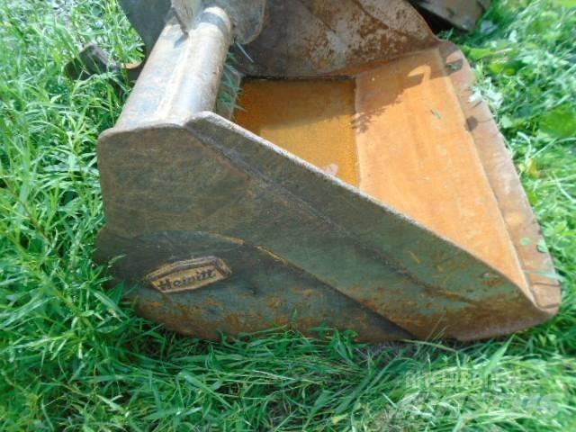 CAT 215 Pelle sur chenilles