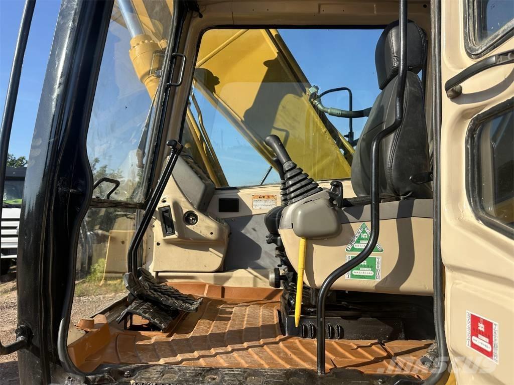 CAT 320 B Pelle sur chenilles