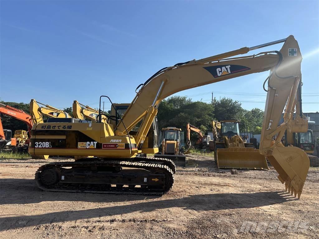 CAT 320 B Pelle sur chenilles