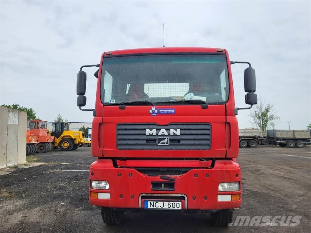 MAN TGA 18.363 FLK Camion benne