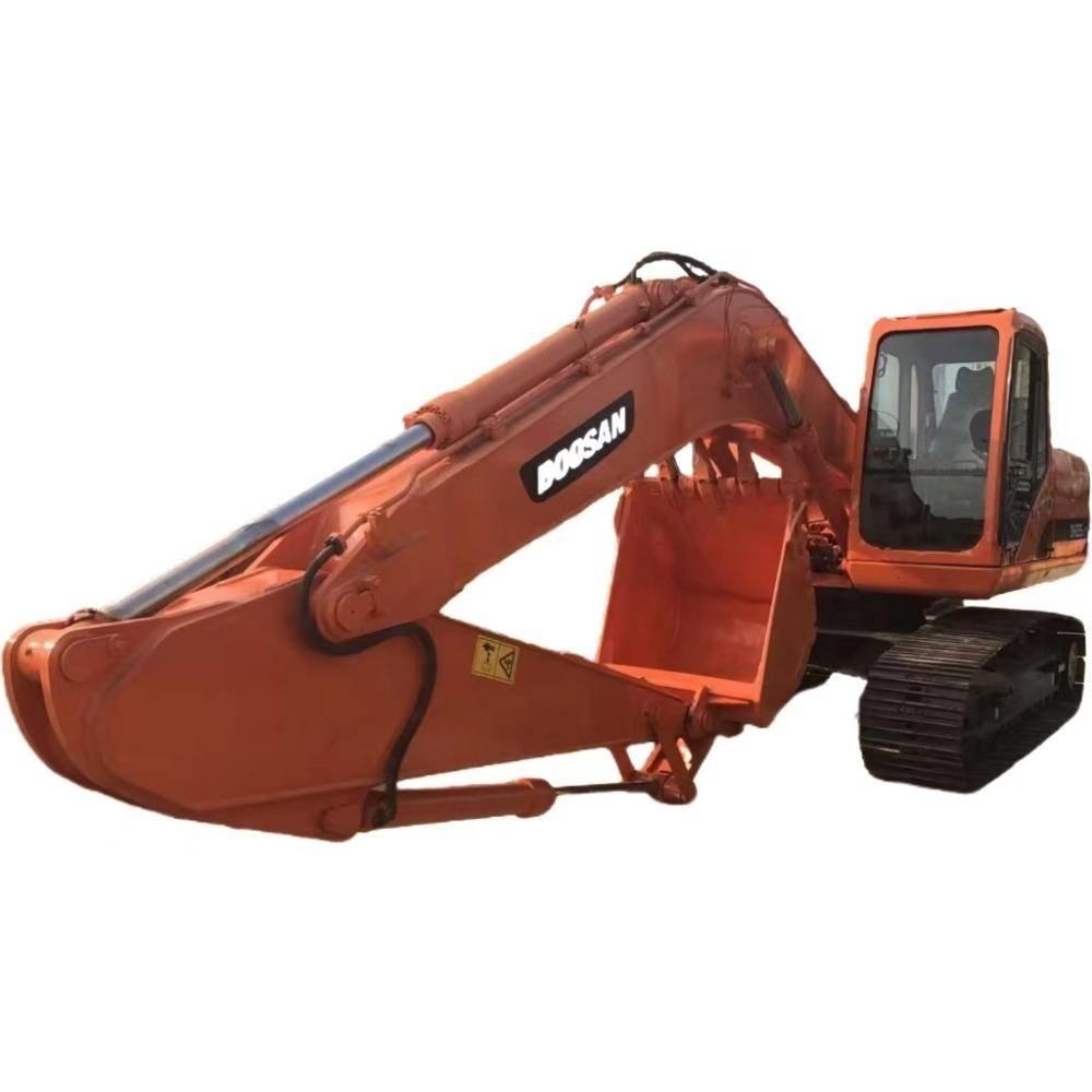 Doosan DH 225 LC-9 Pelle sur chenilles