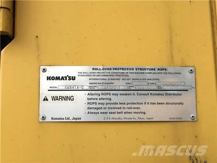 Komatsu WA 320-5 Chargeuse sur pneus