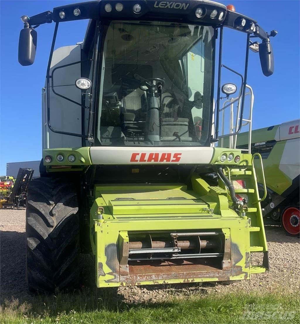 CLAAS Lexion 750 Moissonneuse batteuse