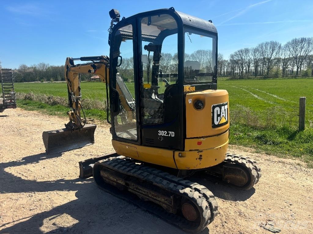 CAT 302.7 D Mini pelle < 7t