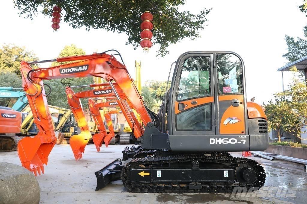 Doosan DH 60-7 Mini pelle < 7t