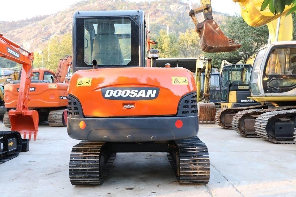 Doosan DH 60-7 Mini pelle < 7t