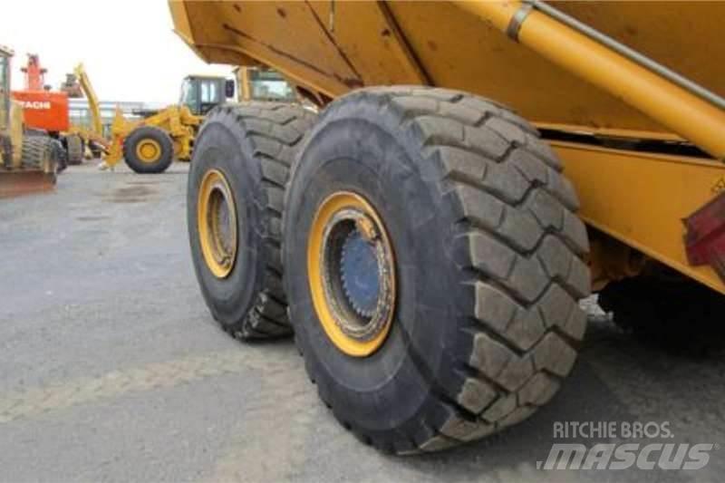 Bell B45E Tombereau articulé