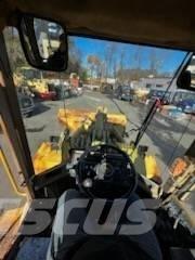 CAT Loader Chargeuse sur pneus