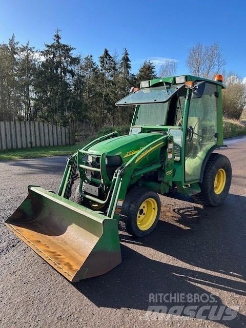 John Deere 2720 Micro tracteur