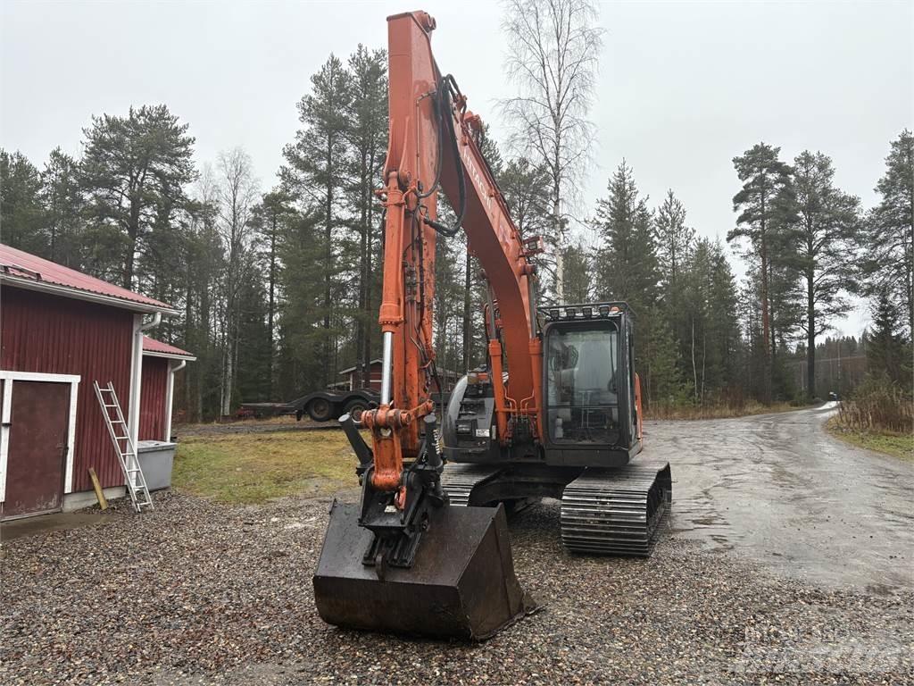 Hitachi ZX135US-5B Pelle sur chenilles