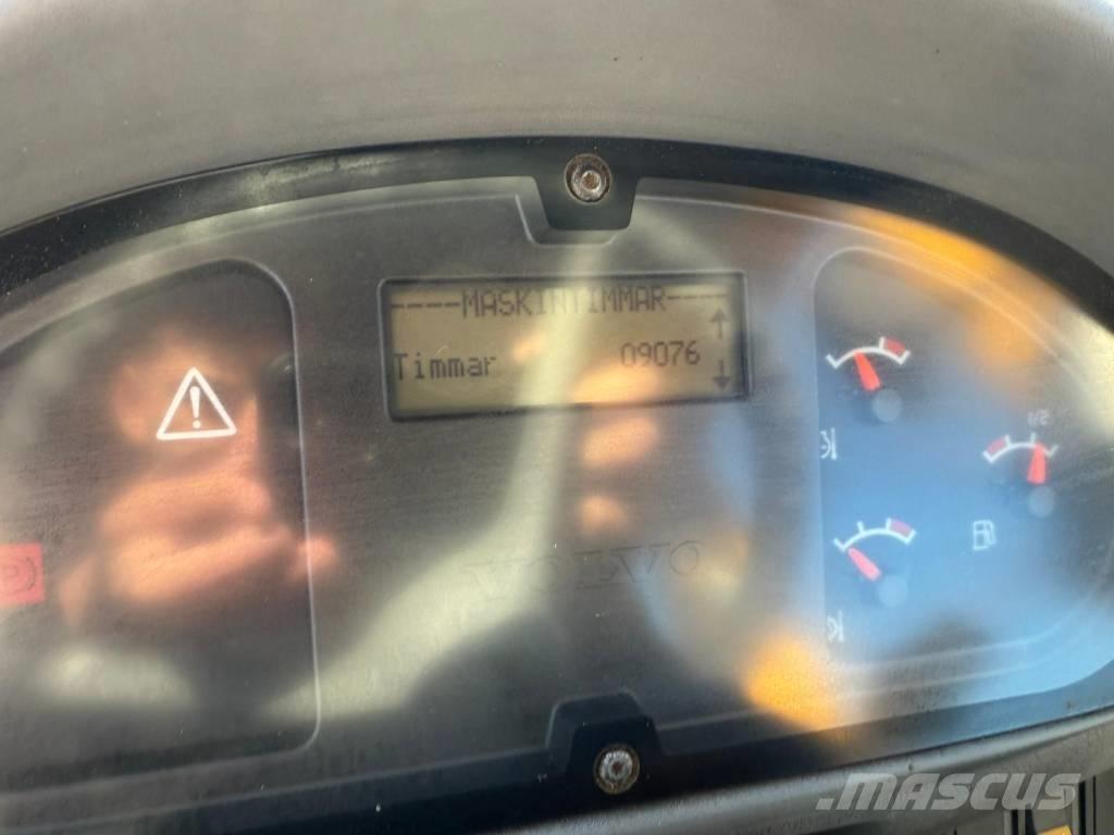 Volvo L 70 E Chargeuse sur pneus