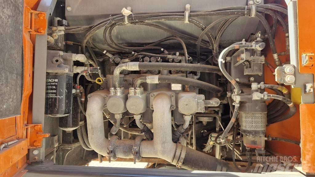 Hitachi ZX 300 LC-7 Pelle sur chenilles