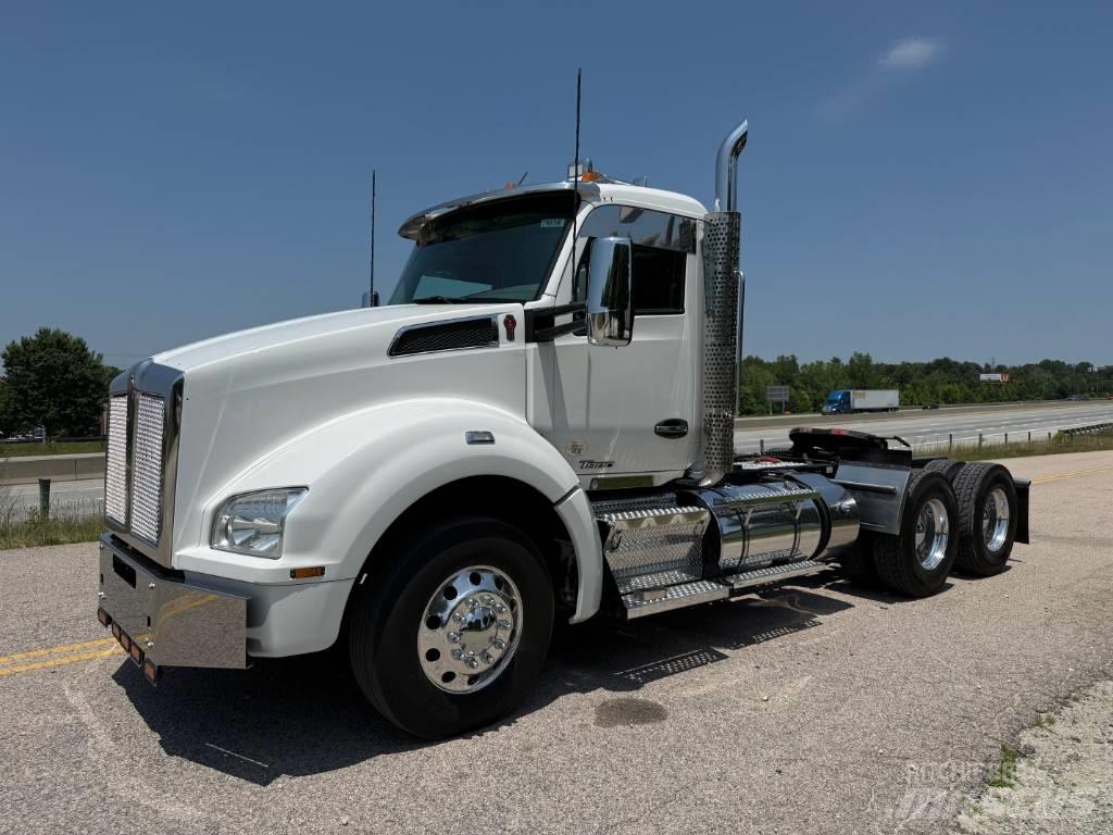 Kenworth T 880 Tracteur routier