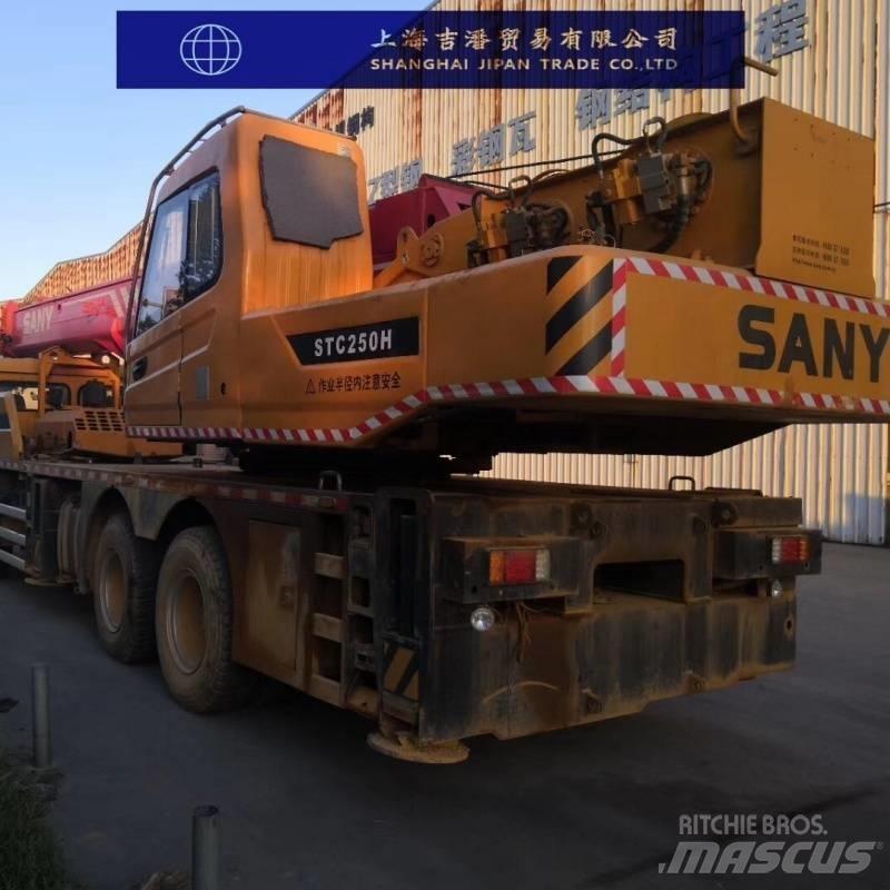 Sany STC 250 Grues tout terrain