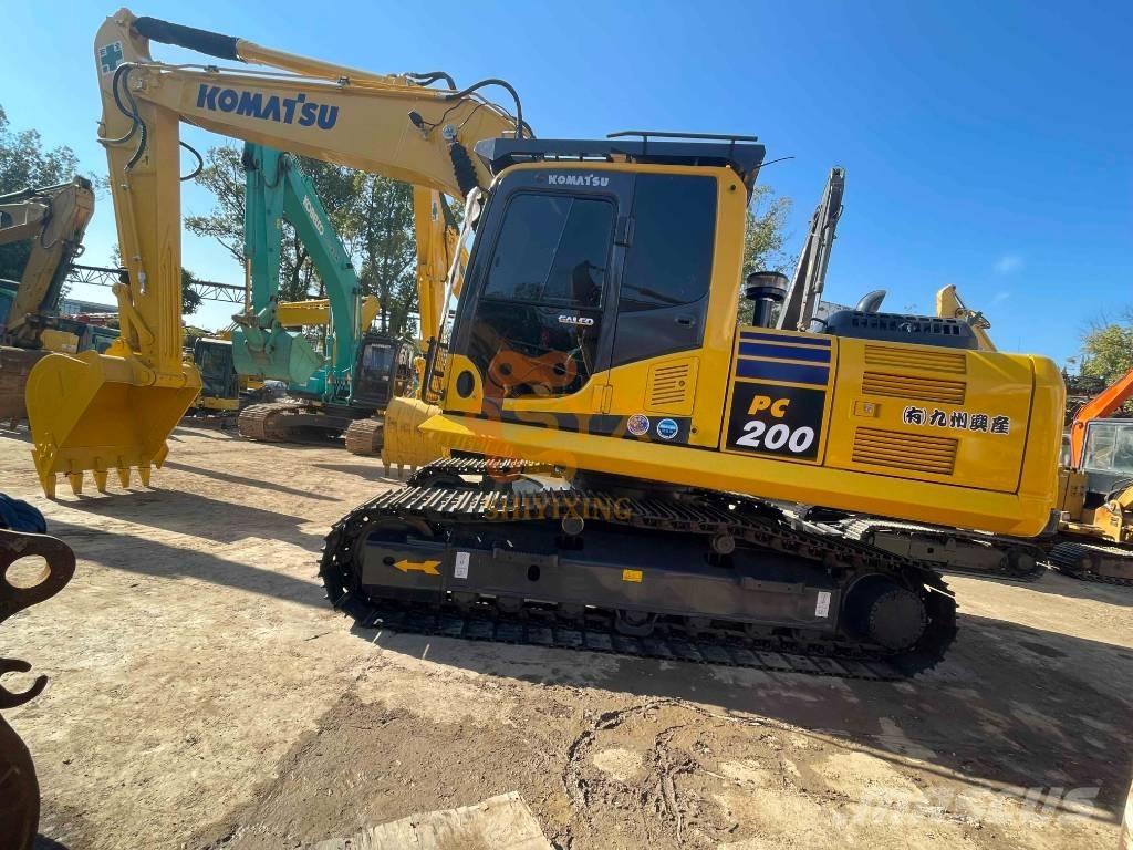 Komatsu PC 200-8 Pelle sur chenilles