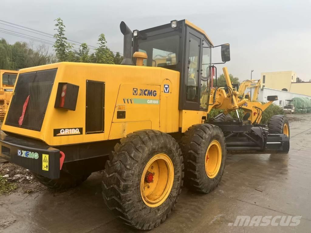 XCMG GR 180 Niveleuse