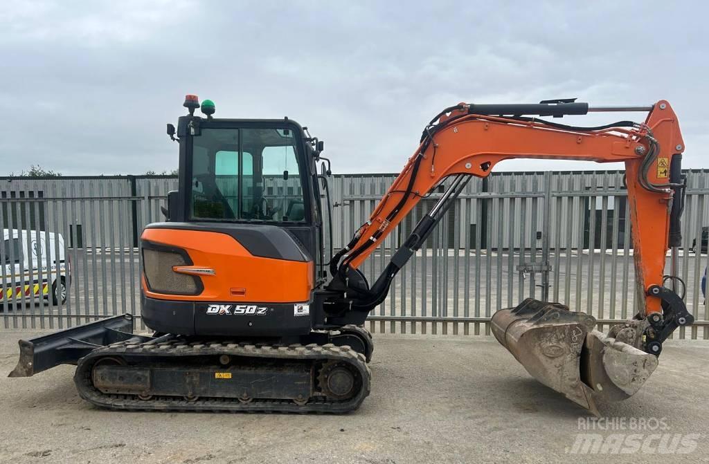 Doosan DX50Z-7 Mini pelle < 7t