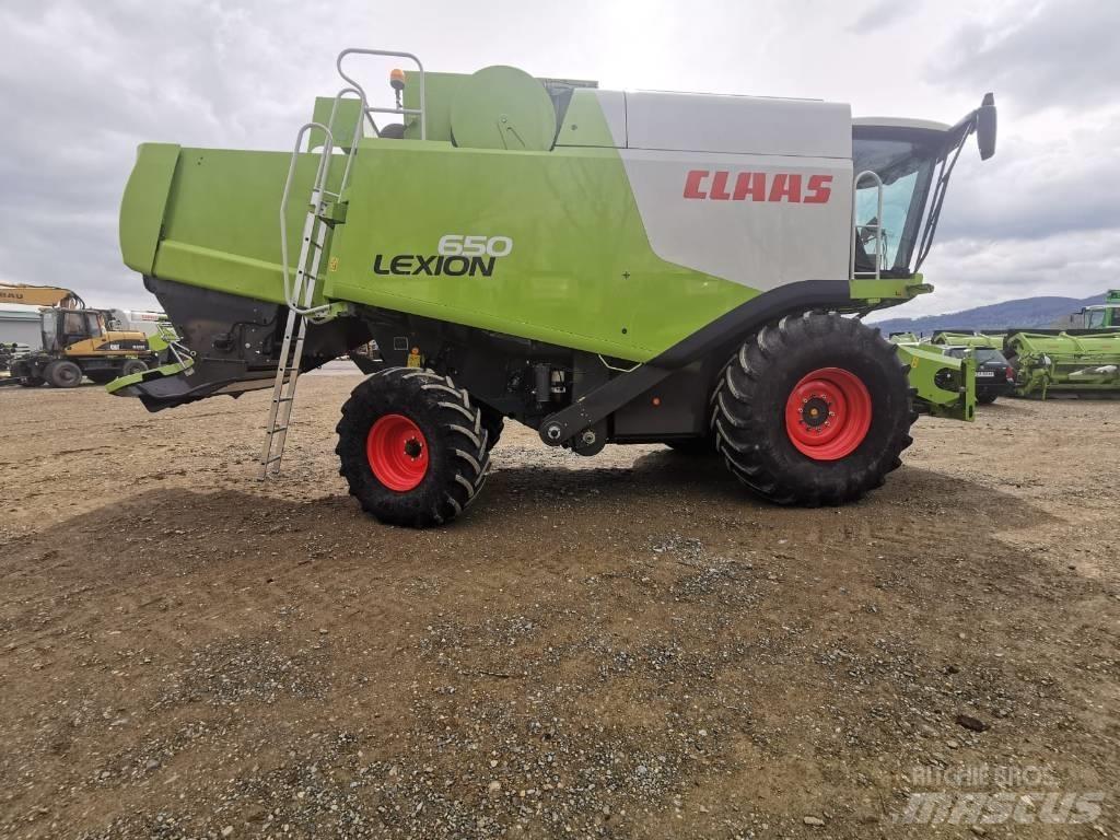 CLAAS Lexion 650 Moissonneuse batteuse