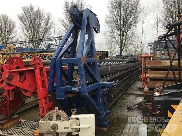  Leader 50 to 70 tons Pelle enfonce-pieux