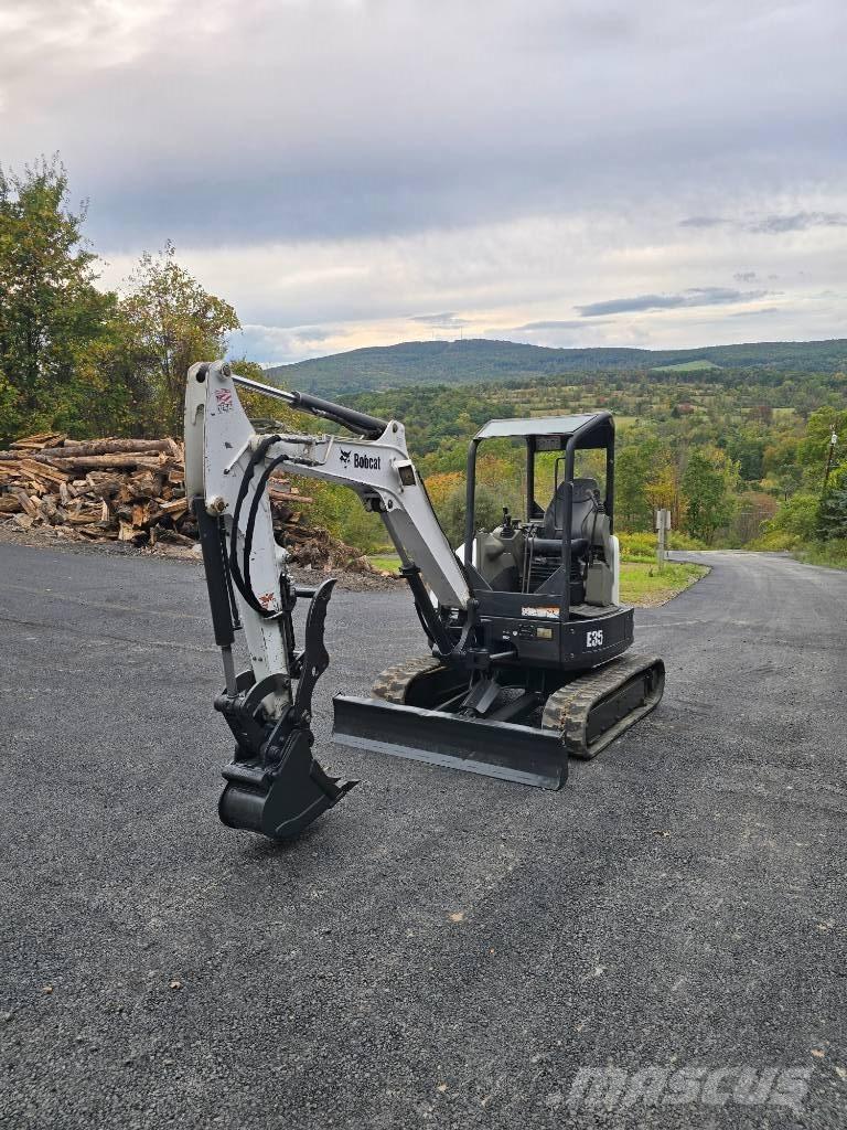 Bobcat E 35 Mini pelle < 7t