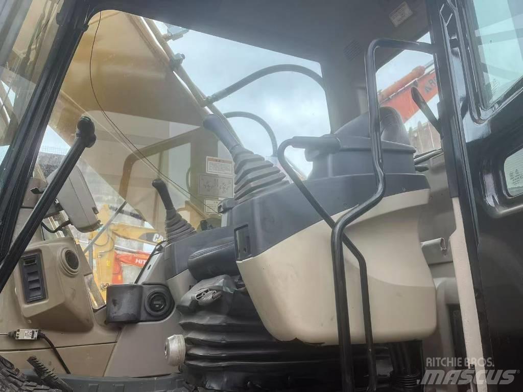 CAT 325C Pelle sur chenilles