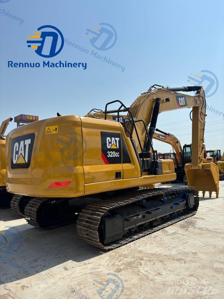 CAT 320GC Pelle sur chenilles