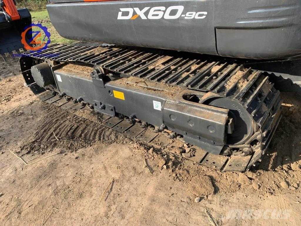 Doosan DX 60 Mini pelle < 7t
