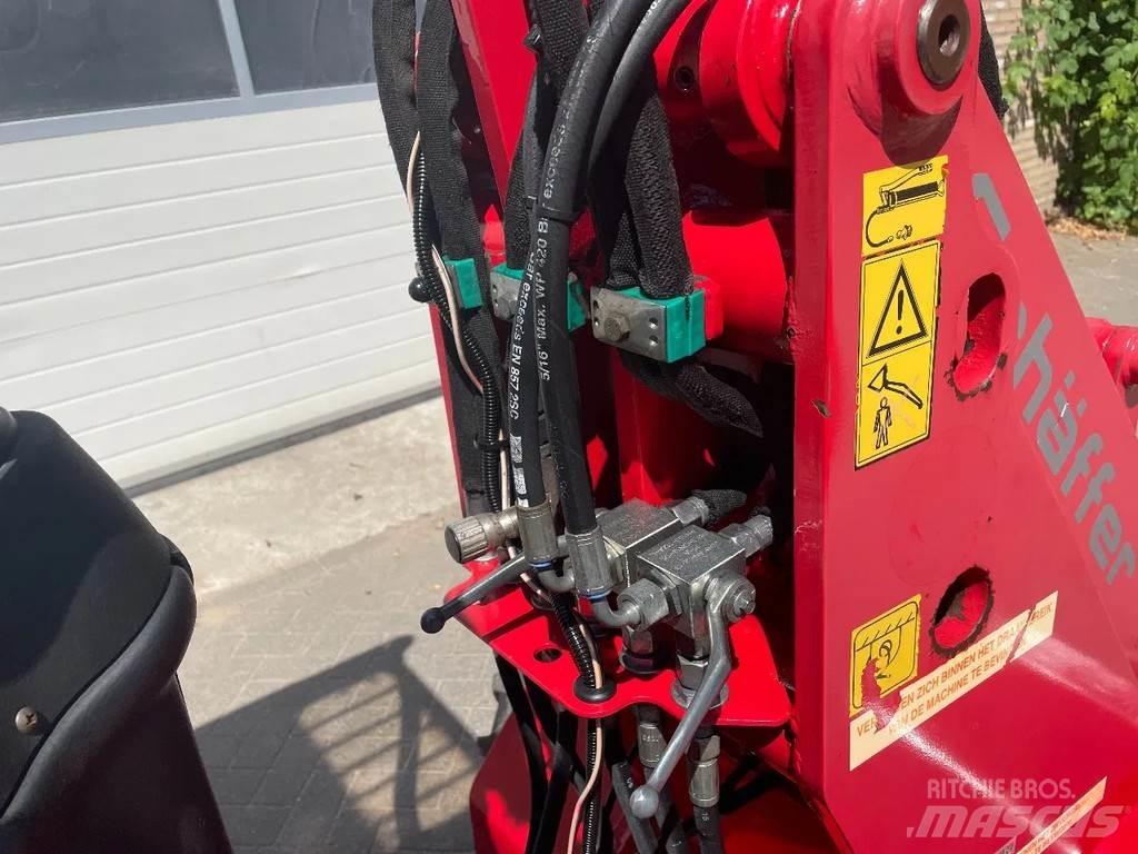 Schäffer 2033 Chargeuse sur pneus