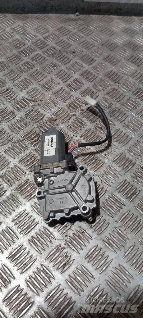 Scania R 440   1442292 Cabines