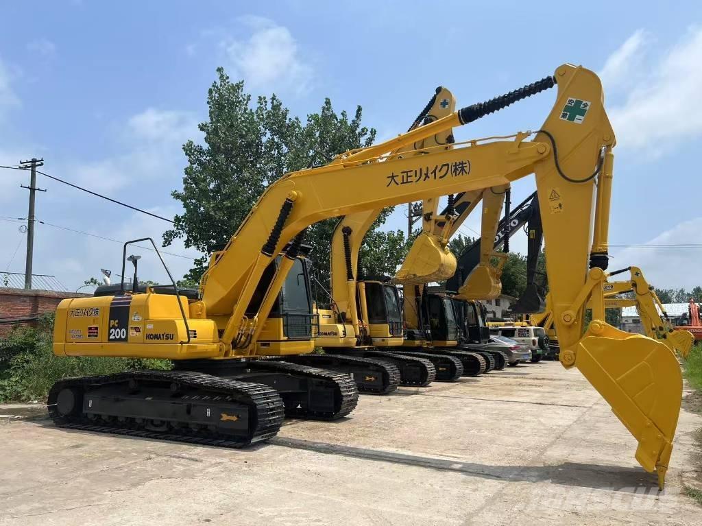 Komatsu PC200-7 Pelle sur chenilles