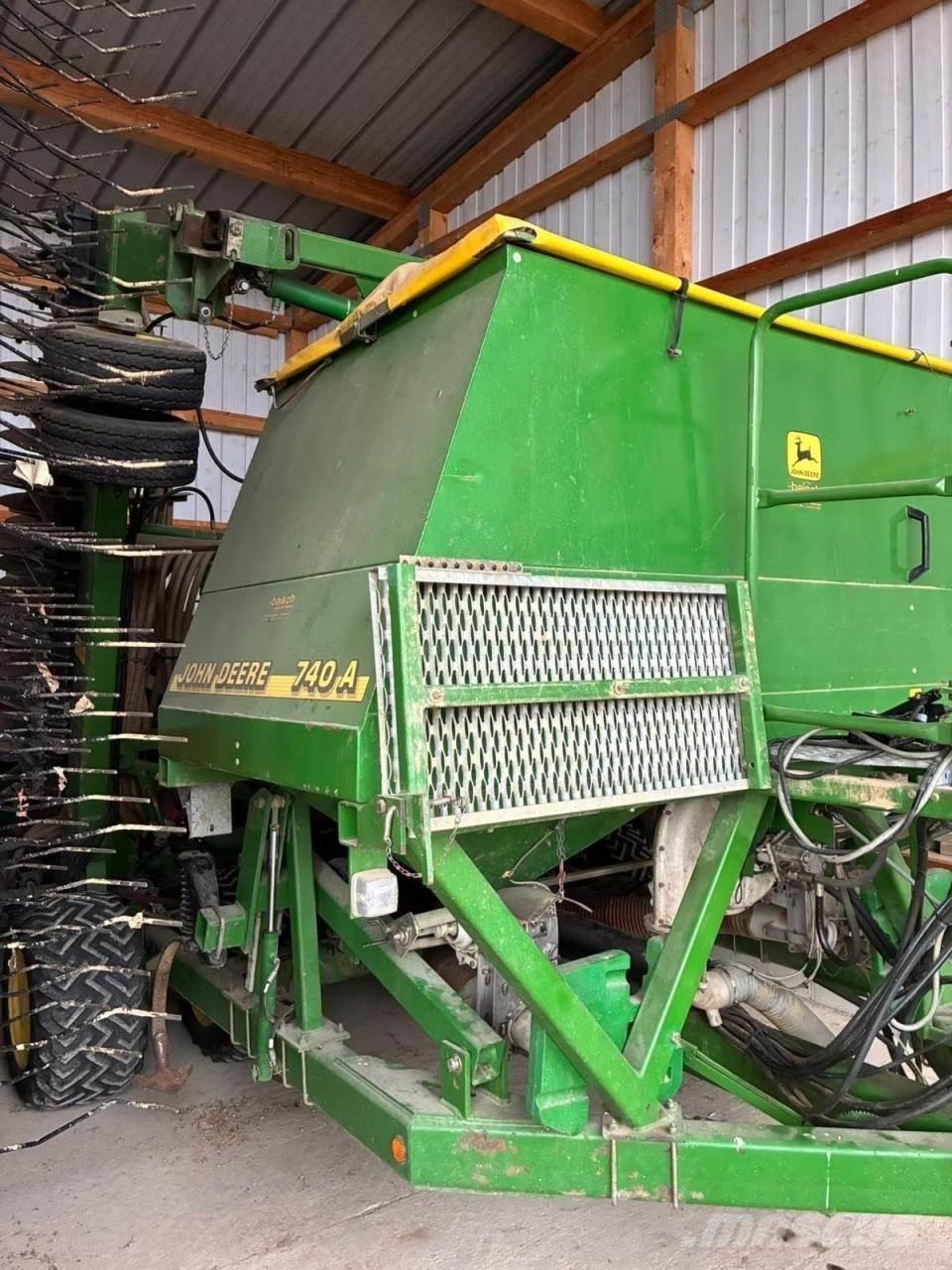 John Deere 740 A Semoir