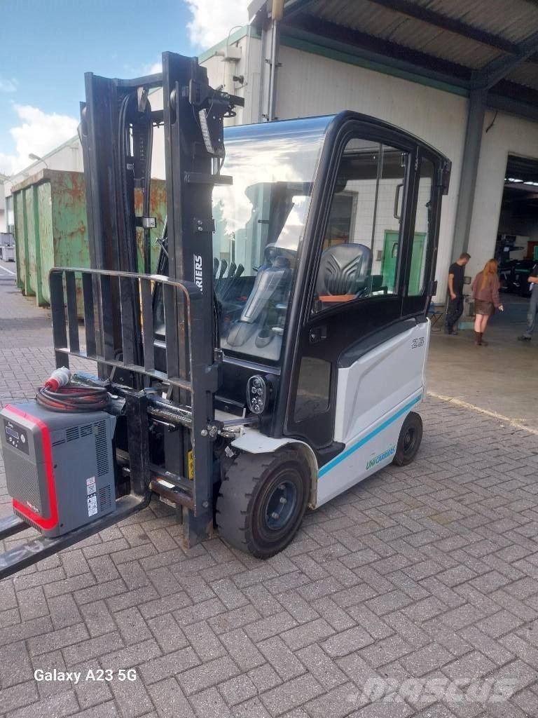 UniCarriers MX 25 Chariots élévateurs électriques