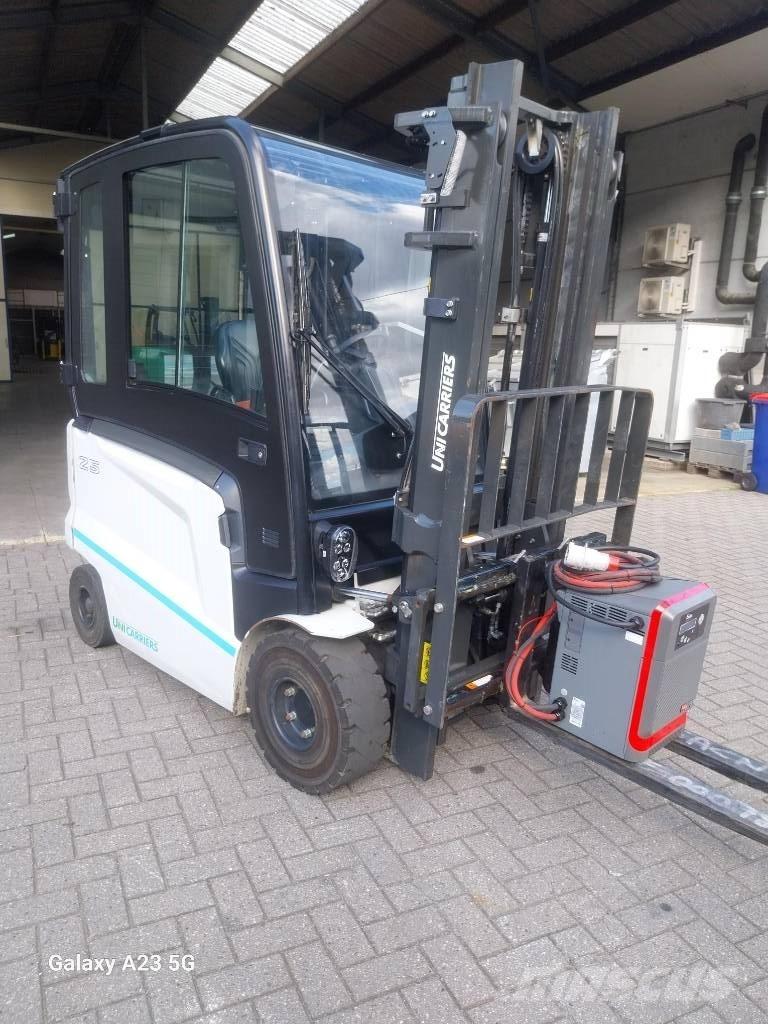UniCarriers MX 25 Chariots élévateurs électriques