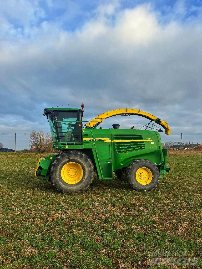 John Deere 7250 Ensileuse occasion