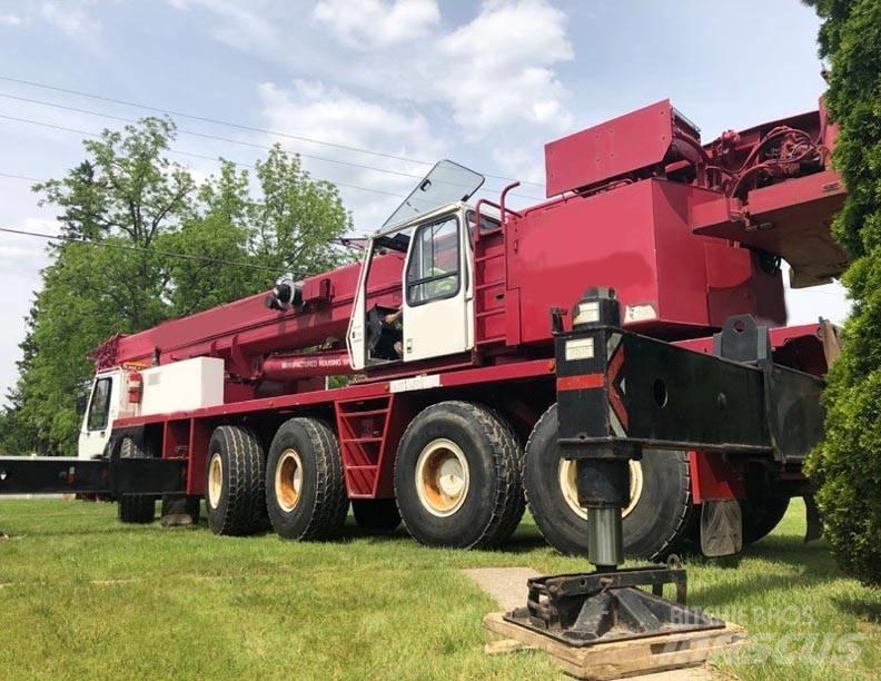Grove GMK 5130 Grues tout terrain