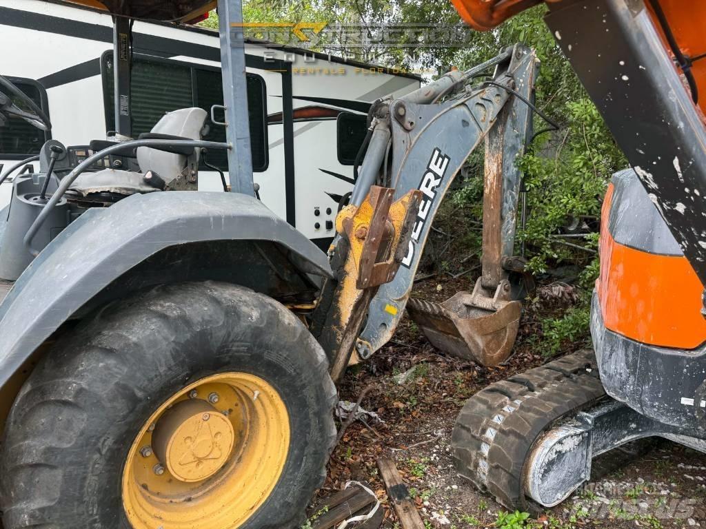 DEERE 310J Tractopelle