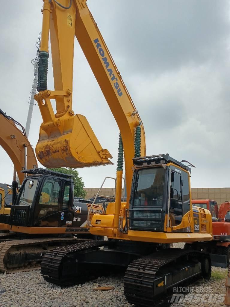 Komatsu PC 220-8 Pelle sur chenilles