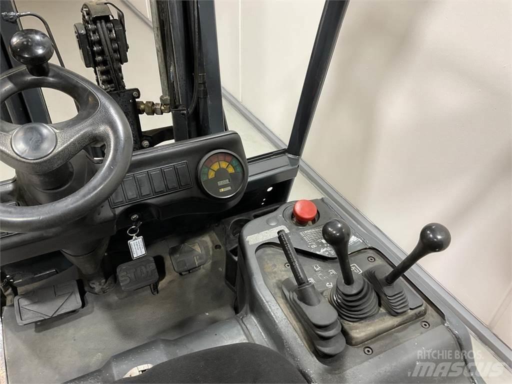 Linde E16 Chariots élévateurs électriques