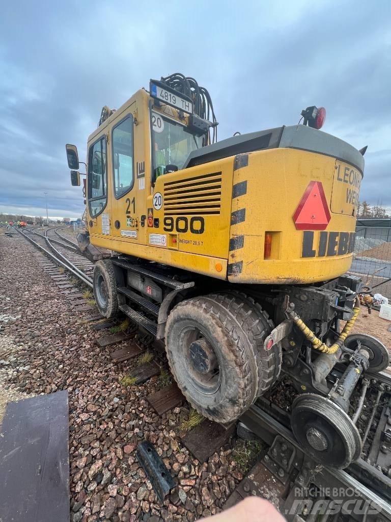 Liebherr A 900 C ZW Pelle spéciale