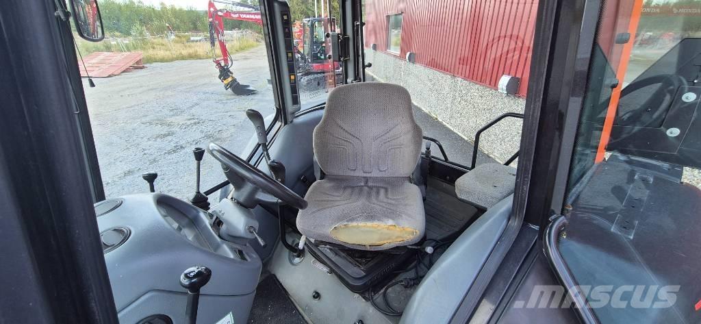 Valtra A 75 Tracteur