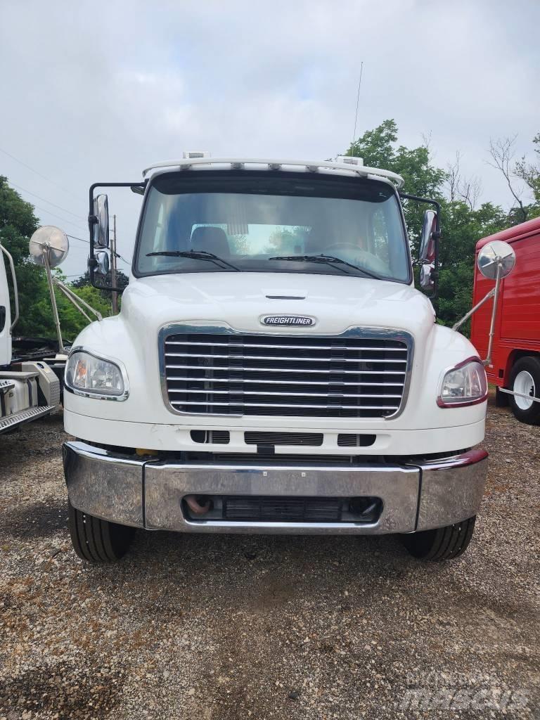 Freightliner M2 Tracteur routier