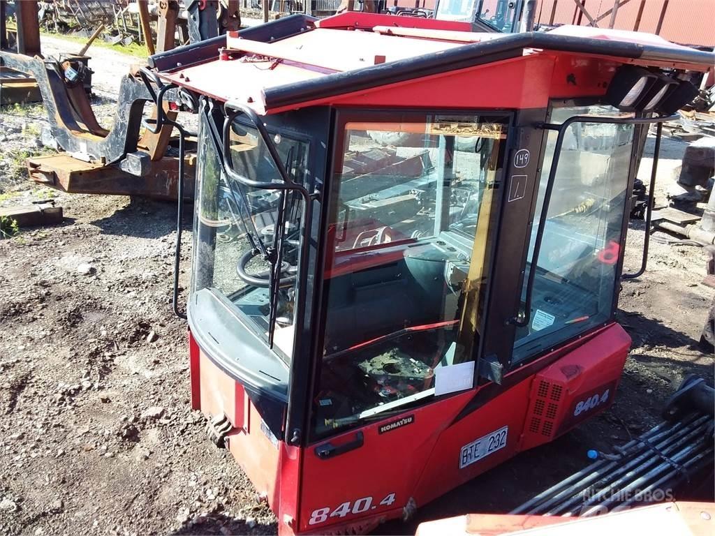 Komatsu 840.4 Cabine