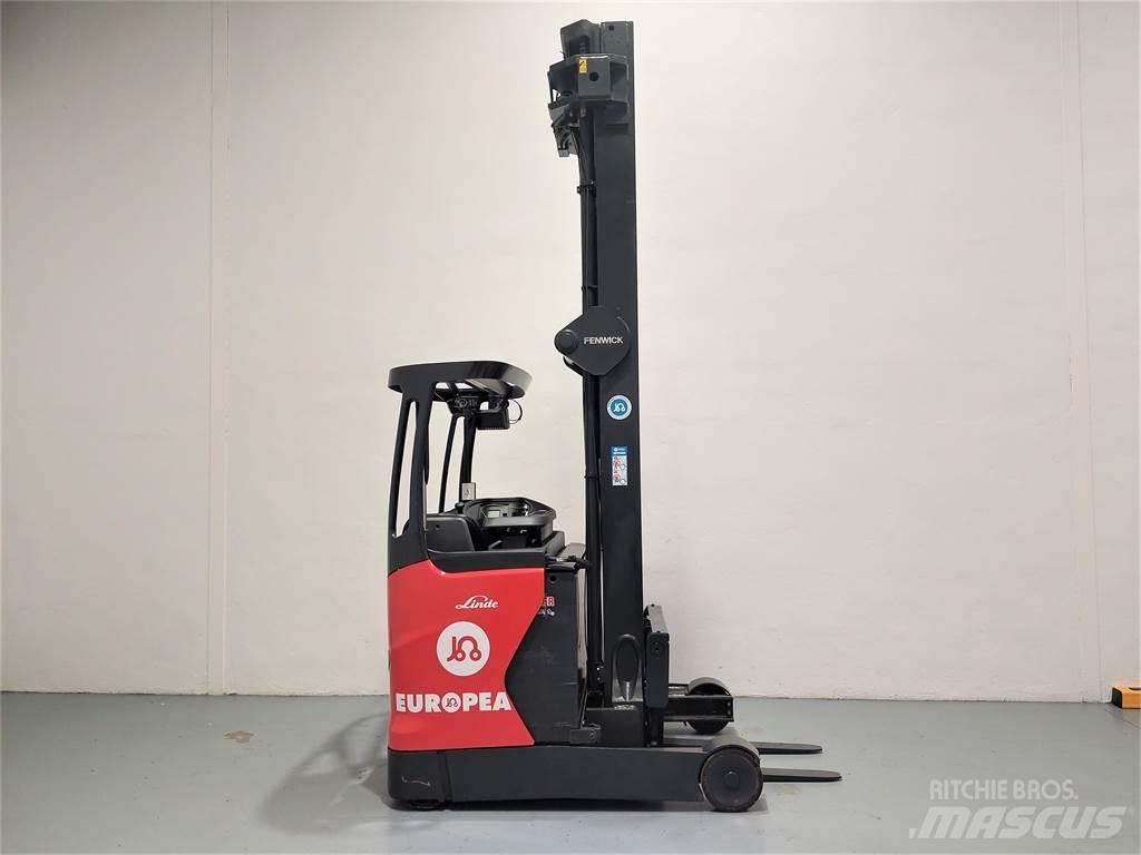 Linde R16HD 01 Chariot à mât rétractable