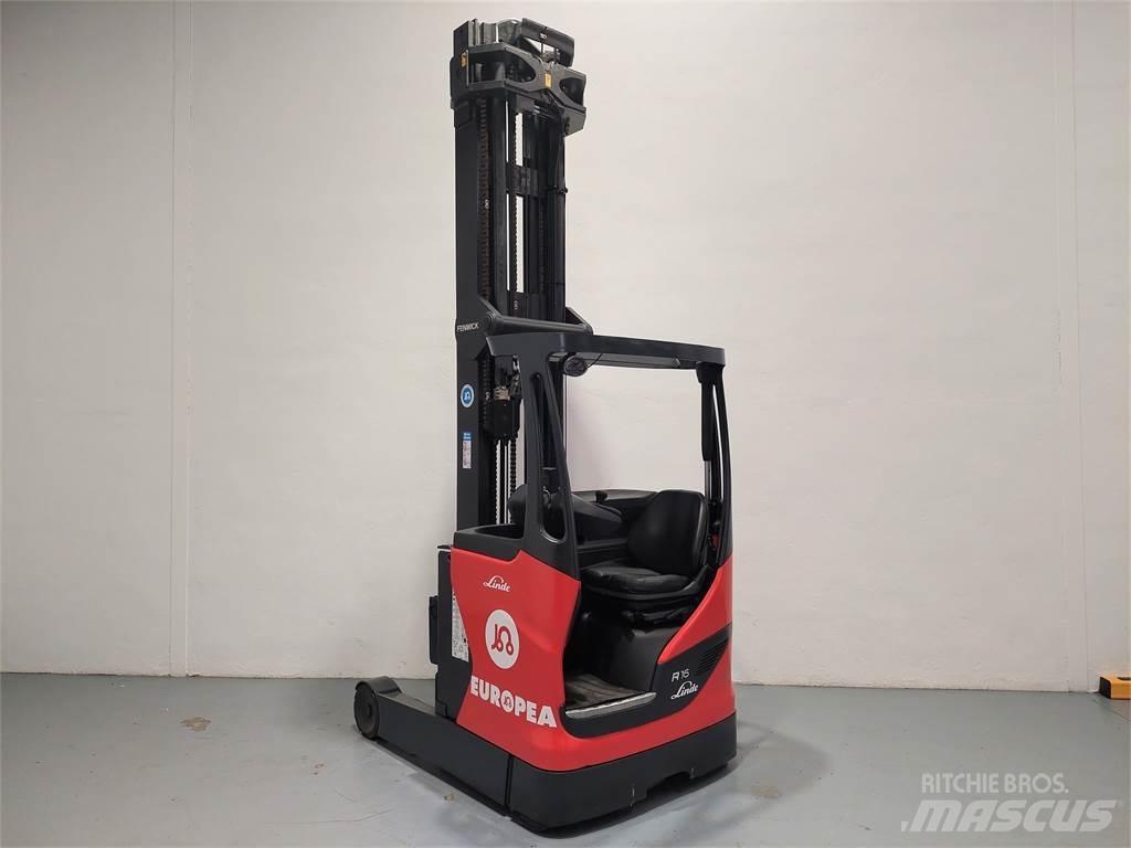 Linde R16HD 01 Chariot à mât rétractable
