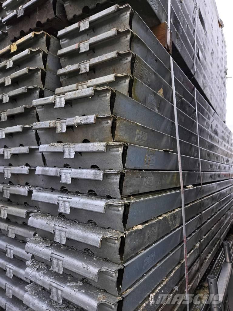 Peri UP T72 Echafaudage